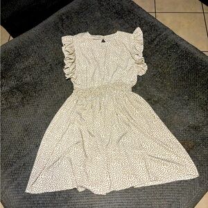 XL SHEIN dress. Cream and tan.